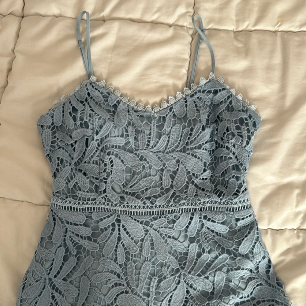 GUESS Midi Lace dress in light blue